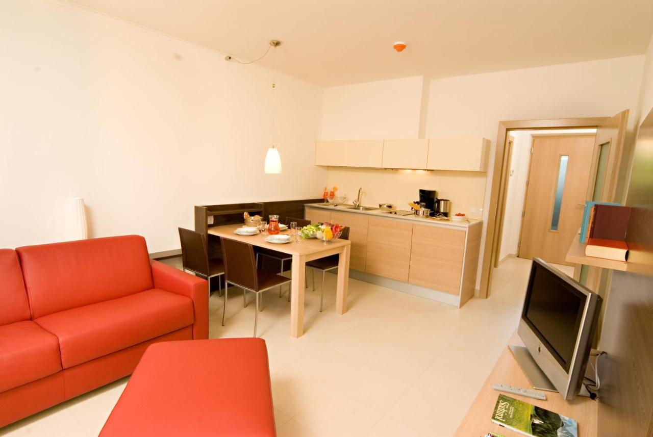 Garden Residence ลานา ภายนอก รูปภาพ